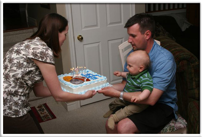 What a nice cake, eh Will?